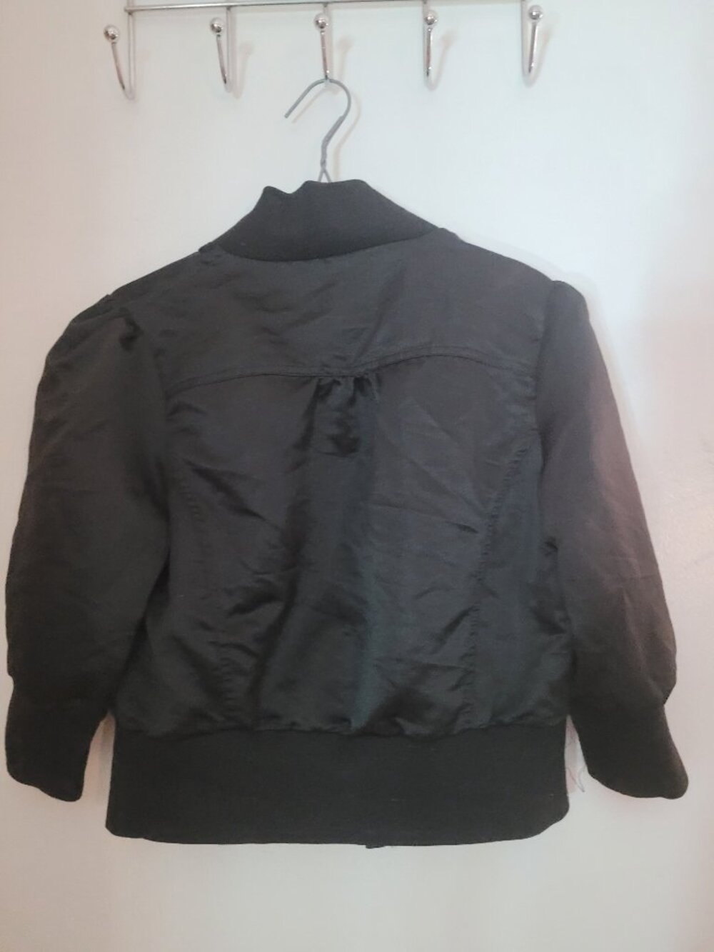 Black button Top - Picture 2 of 2